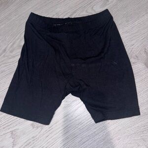 Kyte Baby Black Shorts 3T